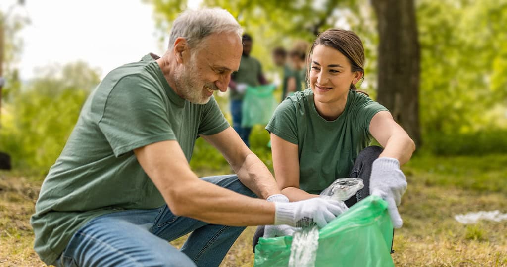 SENIOR VOLUNTEERING WITH AN ENVIRONMENTAL GROUP